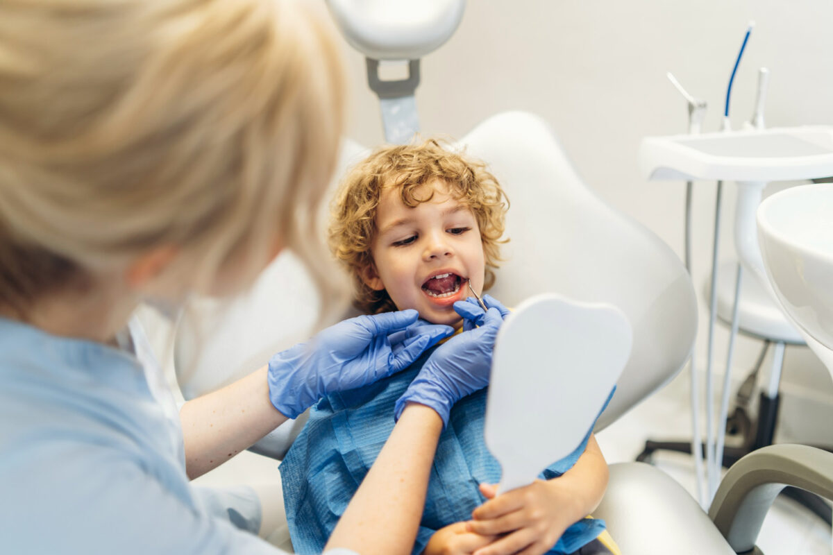 Antalya’da Çocuklar İçin Diş Travması ve Acil Müdahale Rehberi